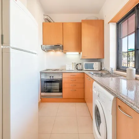 Guestready - Palmela Village Apts *