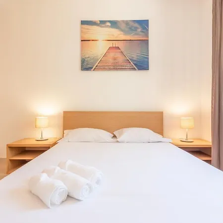 Guestready - Palmela Village Apts *