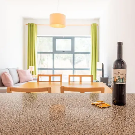 Guestready - Palmela Village Apts Quinta do Anjo